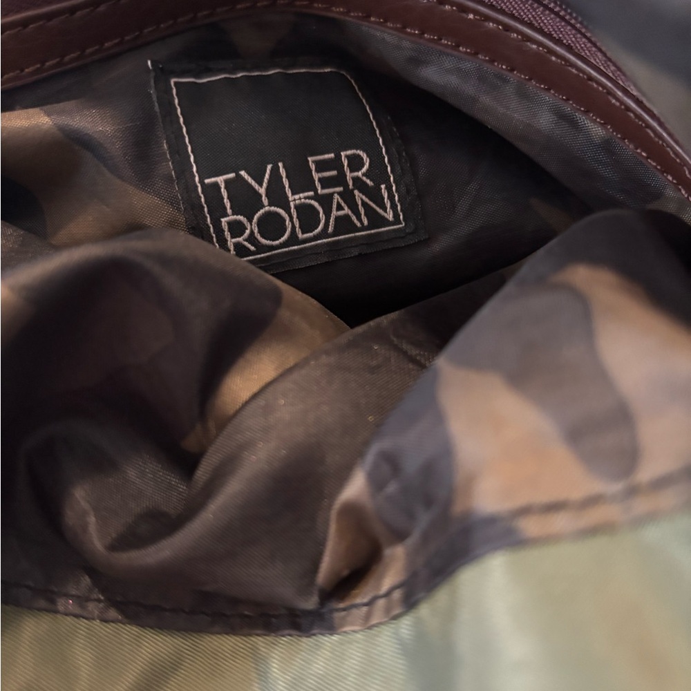 Green & Brown Nylon Tyler Rodan Tote Bag - Picture 2 of 12